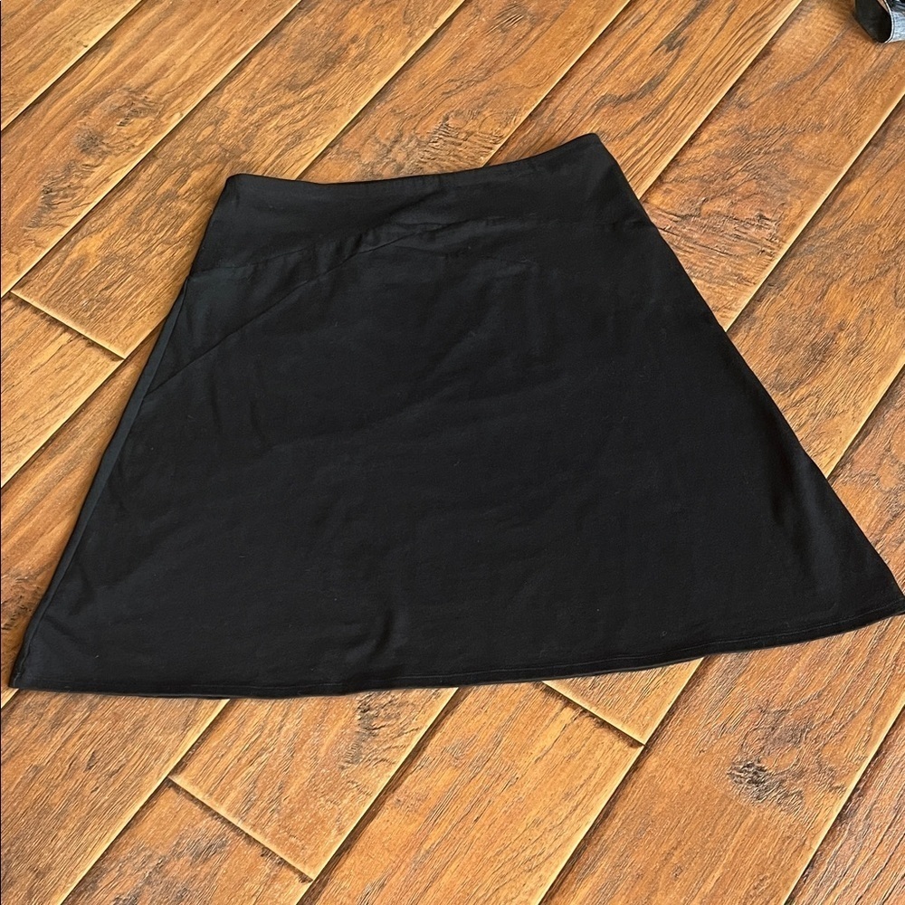 Patagonia Classic Black Women's Skirt -Size Small